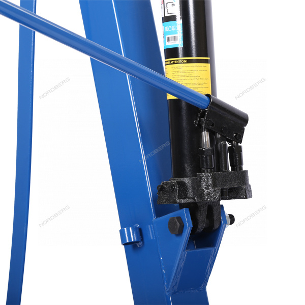 Кран гидравлический двухплунжерный, 3 т N3731